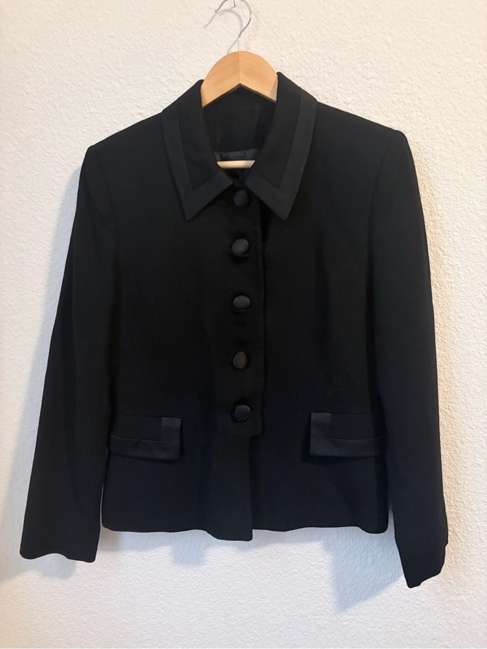Vintage Classic Union Made Black Women's Button-Front Jacket